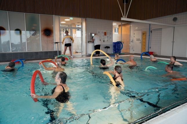 Hold m underviser i vand